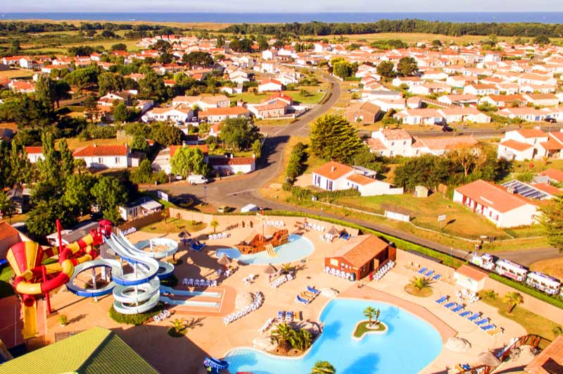 Camping Les Dauphins Bleus