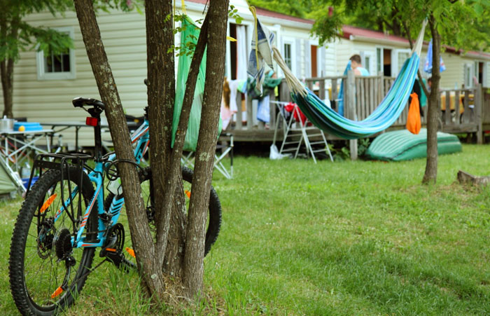 Camping Les Actinidias